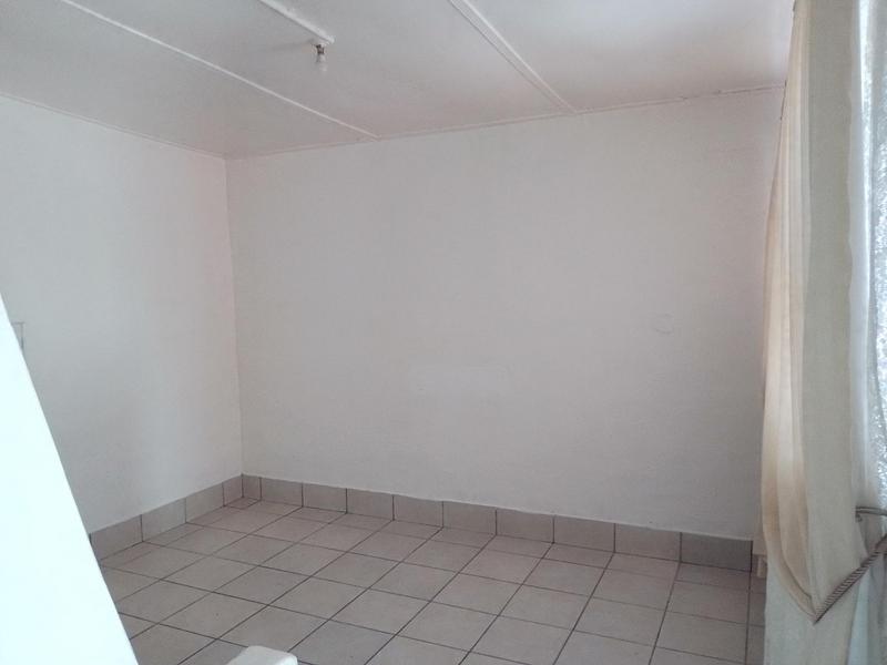 To Let 1 Bedroom Property for Rent in Crawford Western Cape